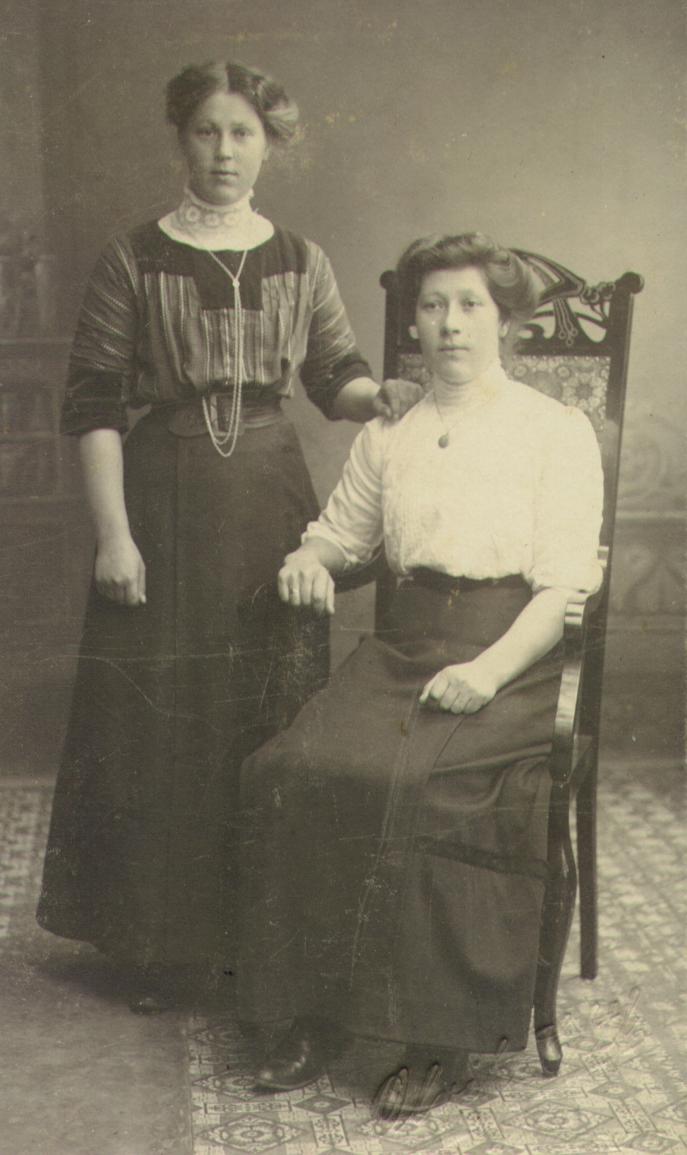 Laura Amalie och Bertha Sofie